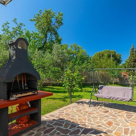 Marčana Holiday House Chill Out Loborika מראה חיצוני תמונה