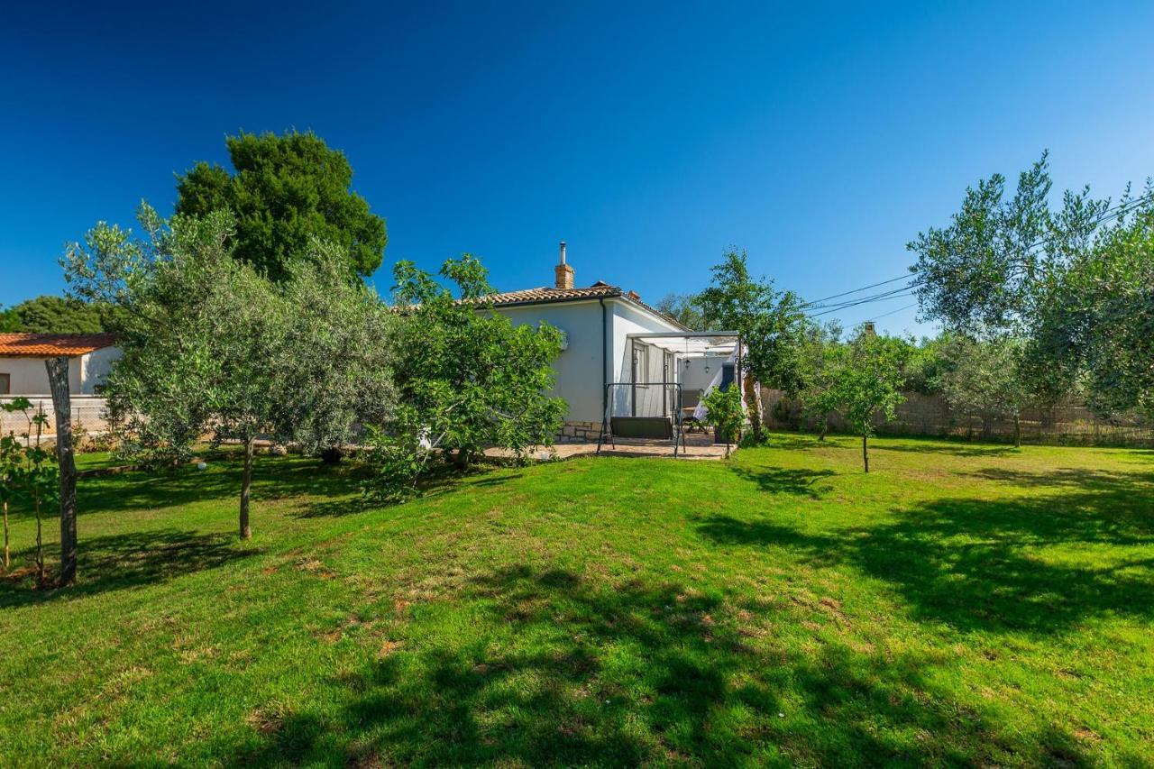 Marčana Holiday House Chill Out Loborika מראה חיצוני תמונה