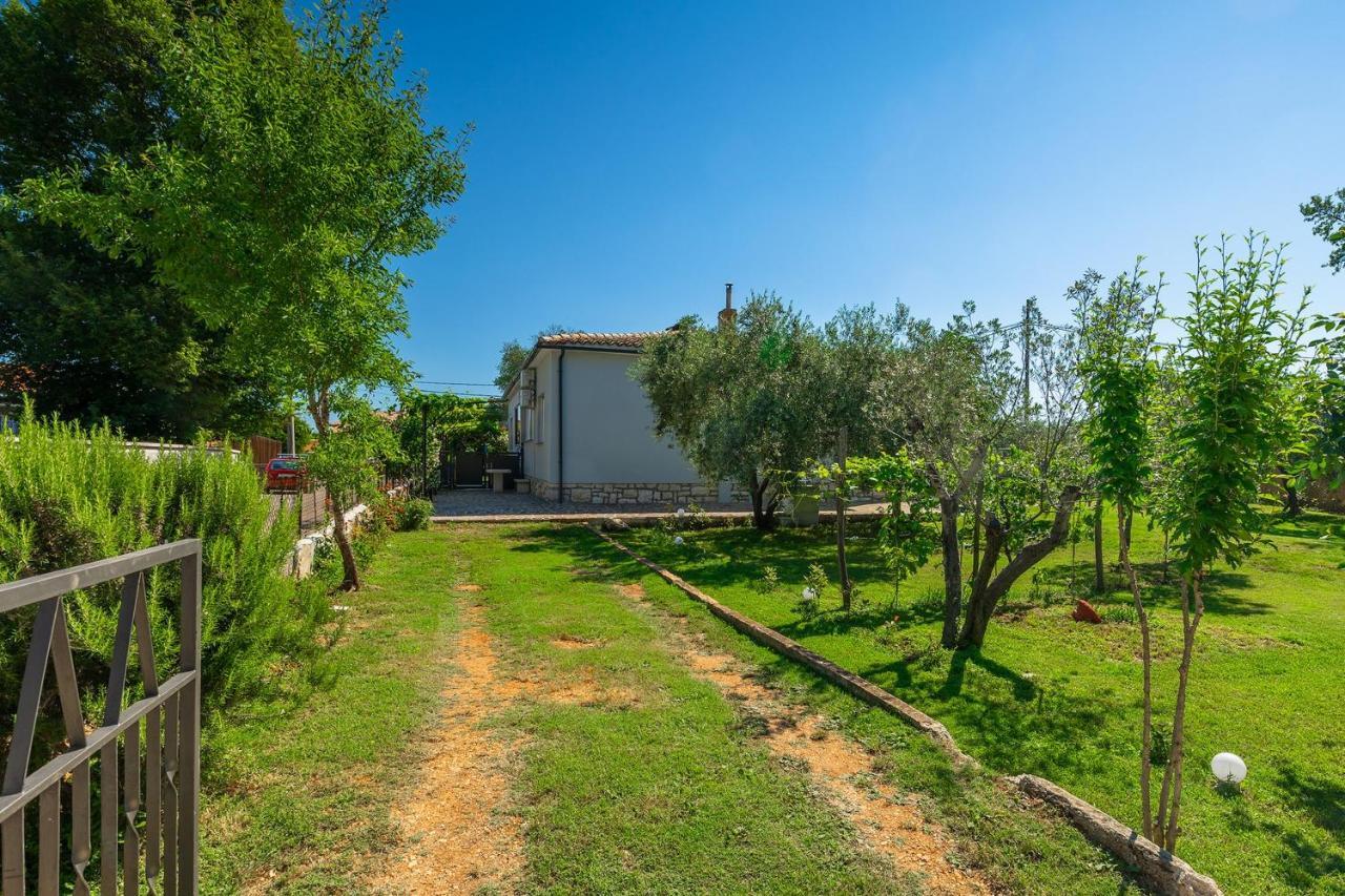 Marčana Holiday House Chill Out Loborika מראה חיצוני תמונה